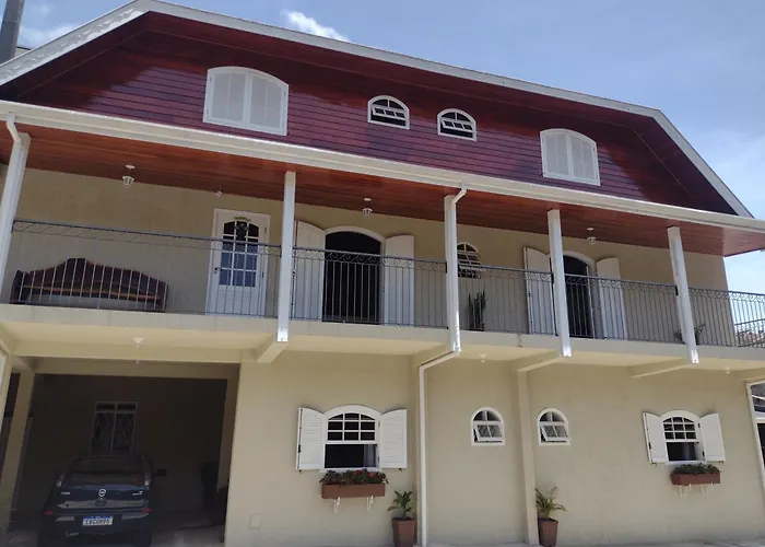 Casa do Trem Suítes