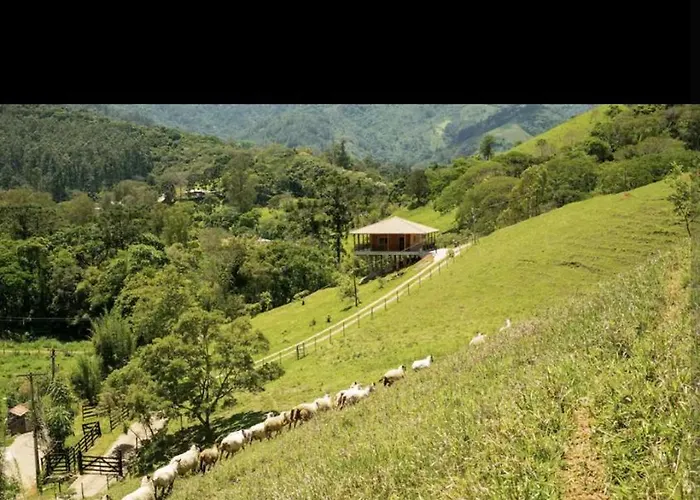 Sitio Santa Helena Vale Dos Melos